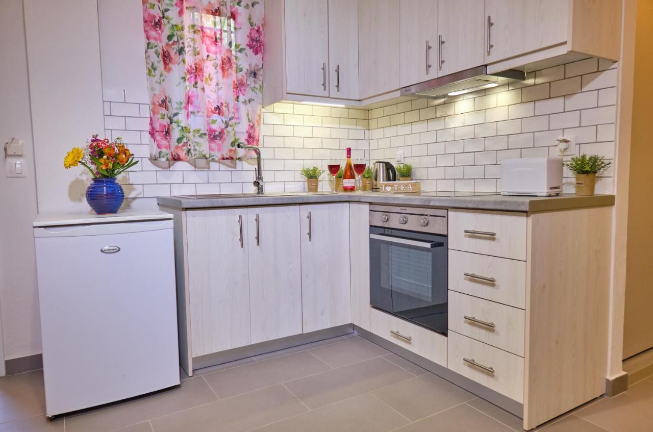 Vicky'S Luxury Apartment Sidari Sidari  Exterior photo